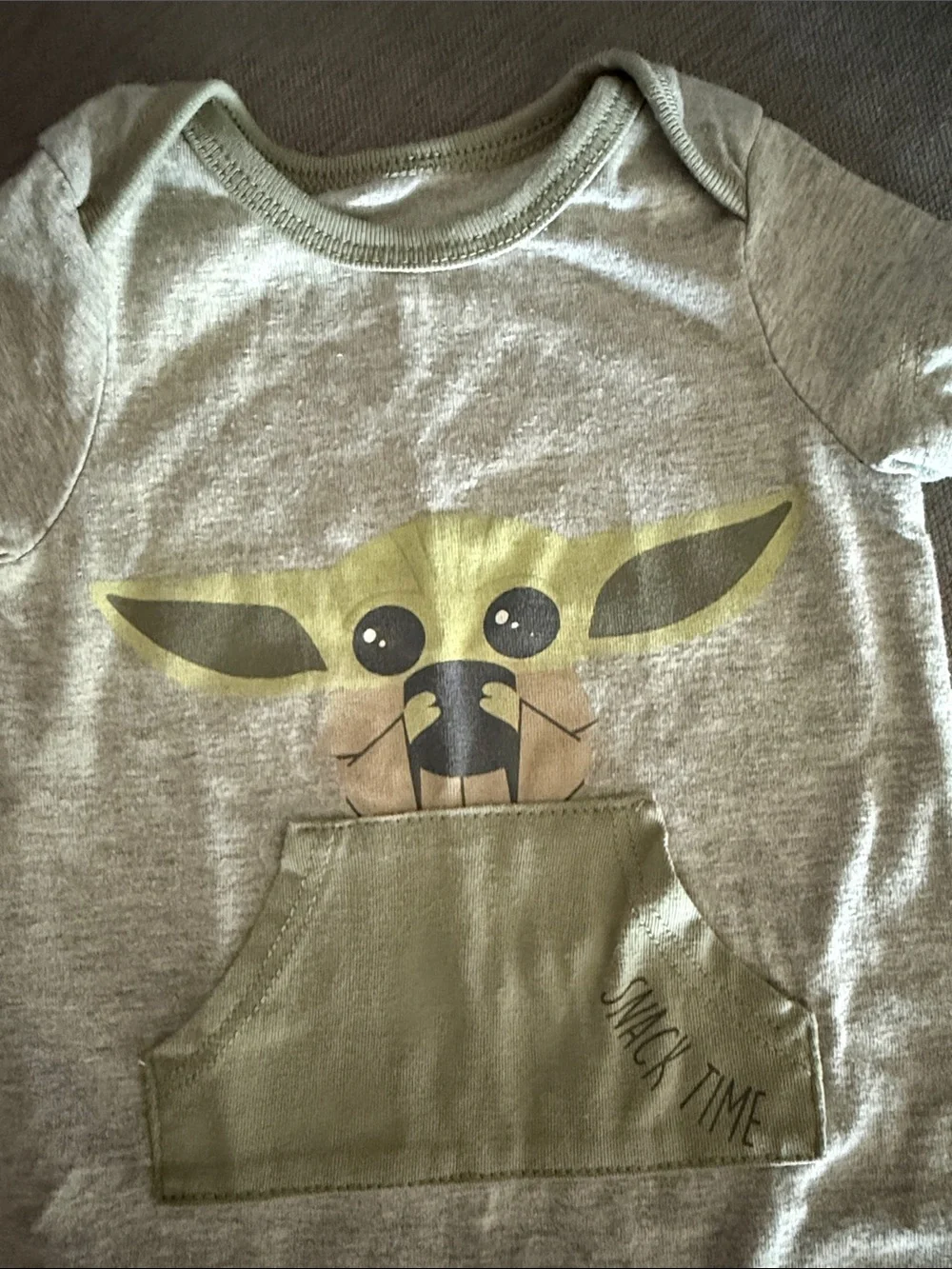 Star Wars Gray & Olive Baby One-Piece Footie with Grogu Pocket Print
